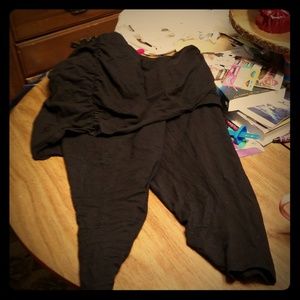 Cropped leggings with a skirt